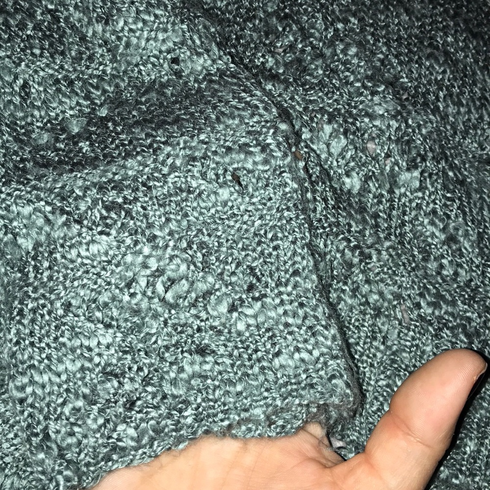 Pink Rose knit sweater - Picture 4 of 5